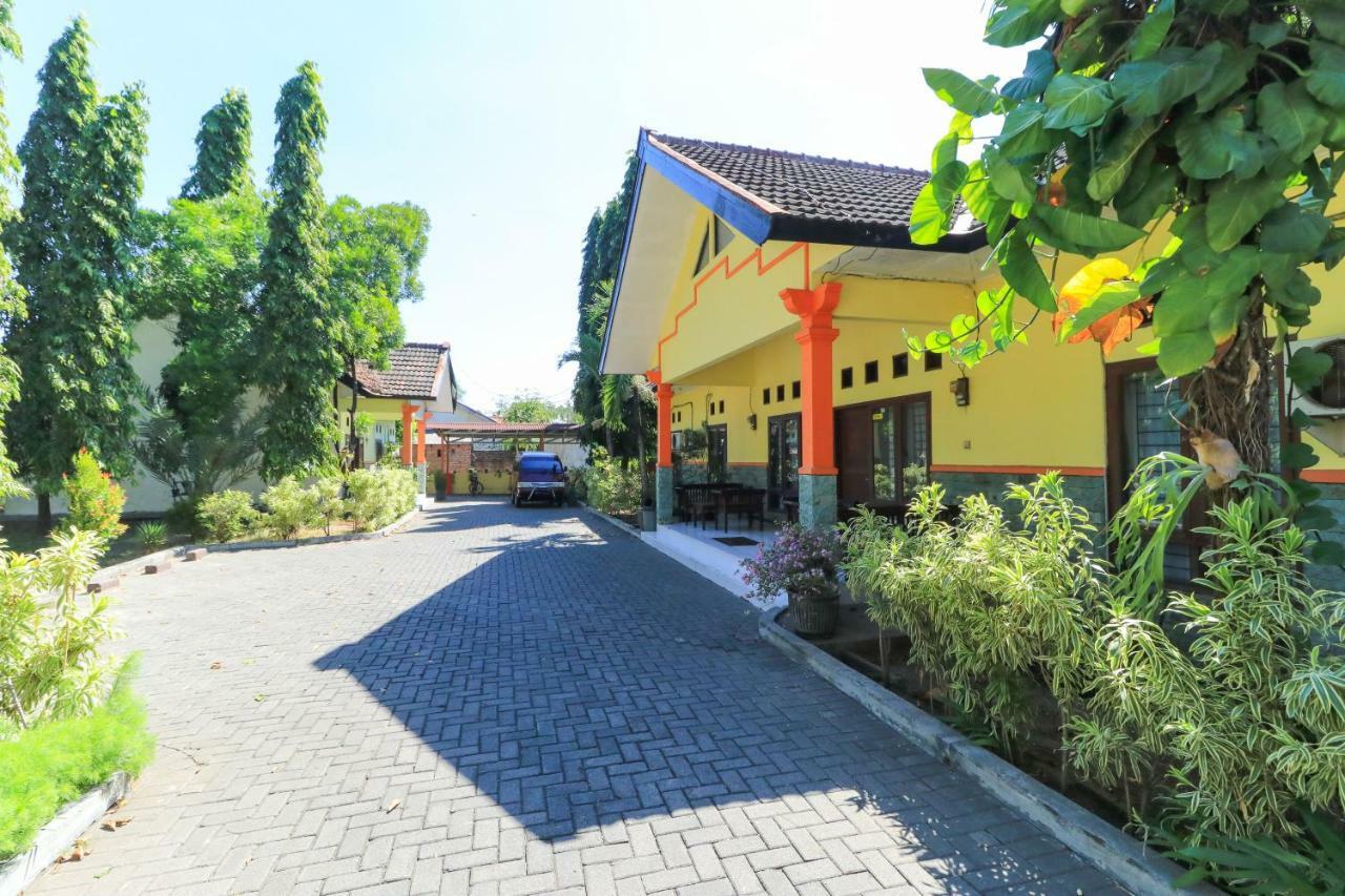 Wisma Bougenville 2* Surabaya